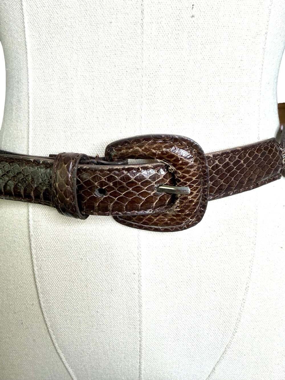 Vintage Genuine Snakeskin Brown Link Chain Belt Size L - Picture 2 of 6